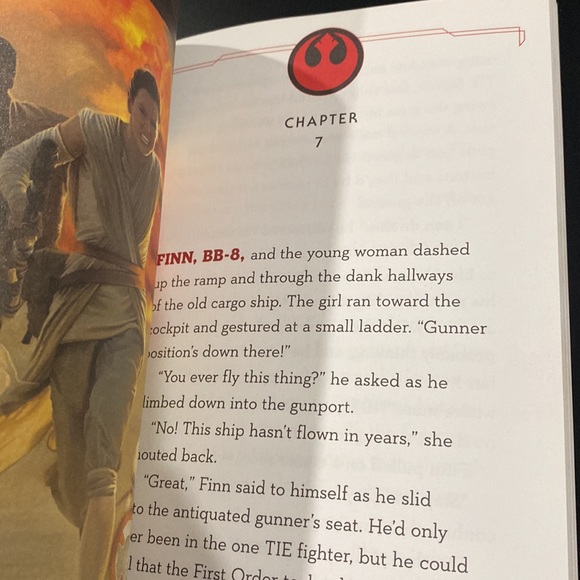 Star Wars The Force Awakens: Finn’s Story by Jesse J. Holland - Paperback Novel - Picture 6 of 7